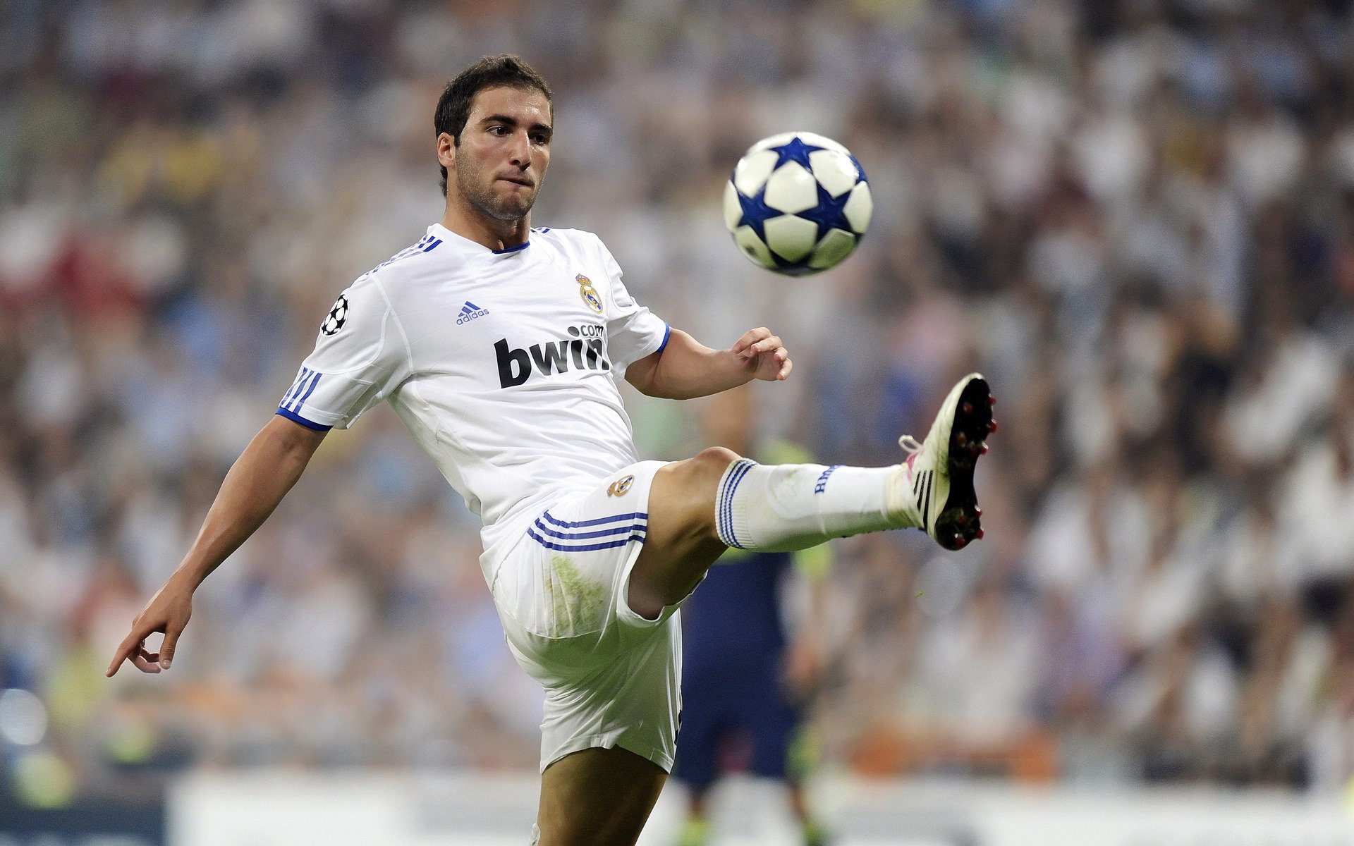 南安普顿客场大胜，连续两个胜负转化，稳定了球队形势，南安普顿战况