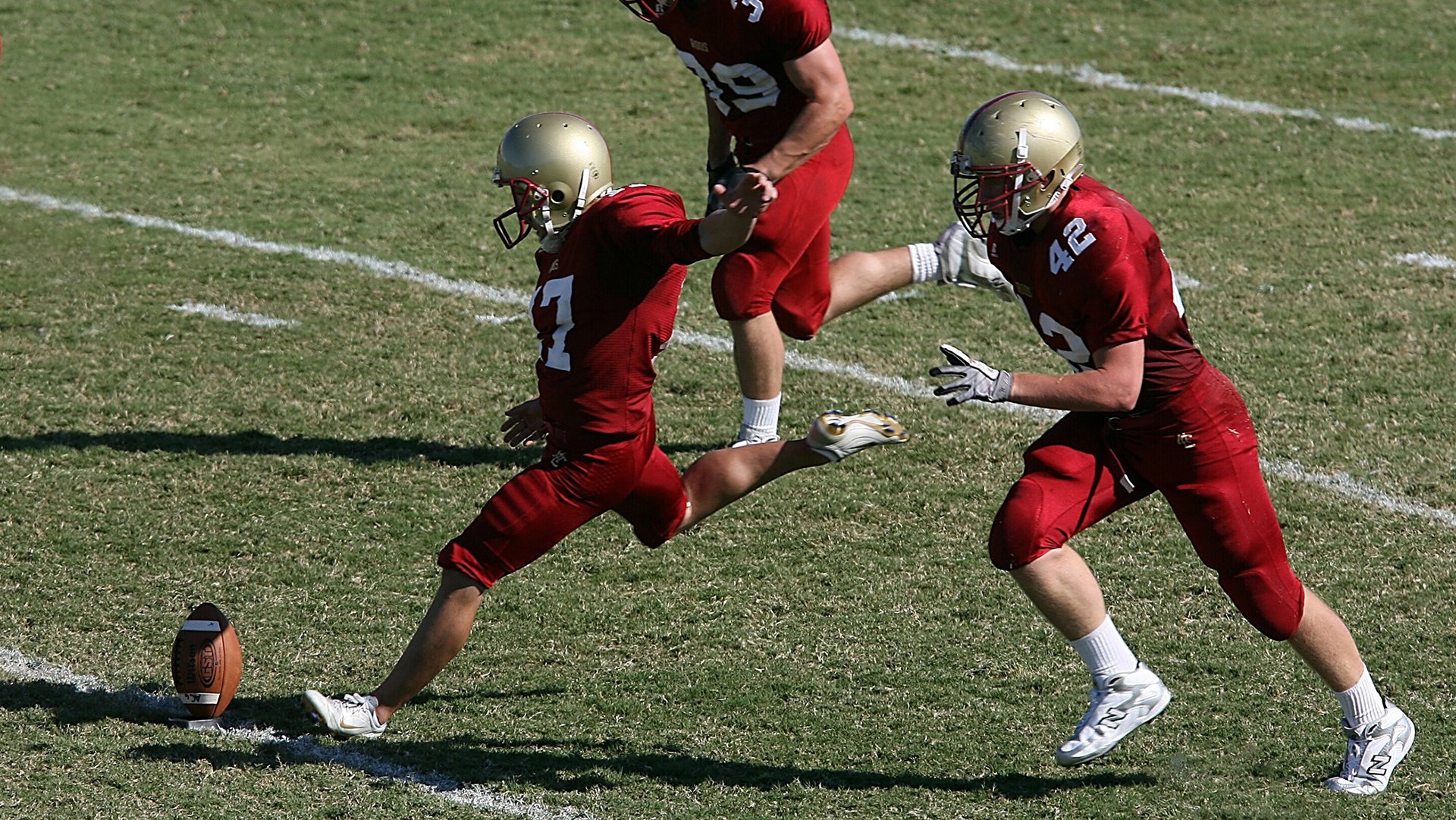 选手转会市场持续升温，职业选手转会是自愿的吗